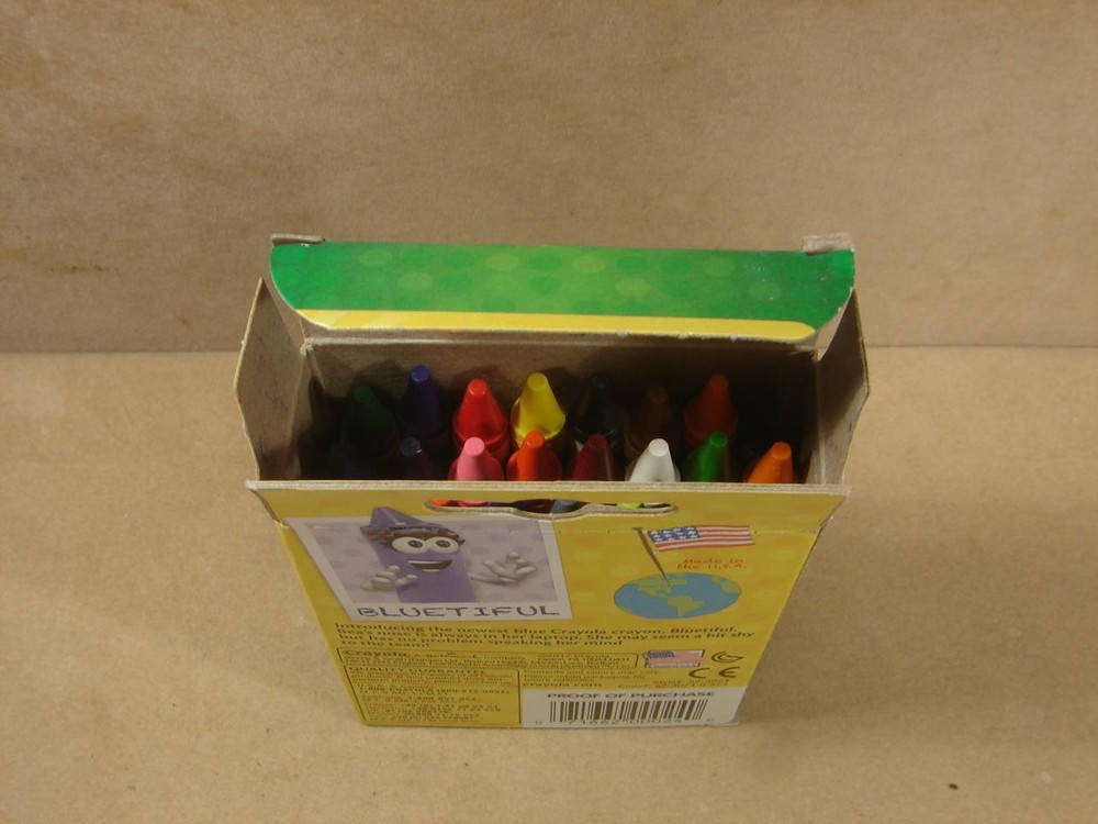 New Crayola 24 Count Crayons Introducing Bluetiful