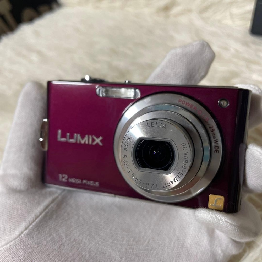 Panasonic LUMIX DMC-FX60 Retro Compact Digital Camera Excellent Condition