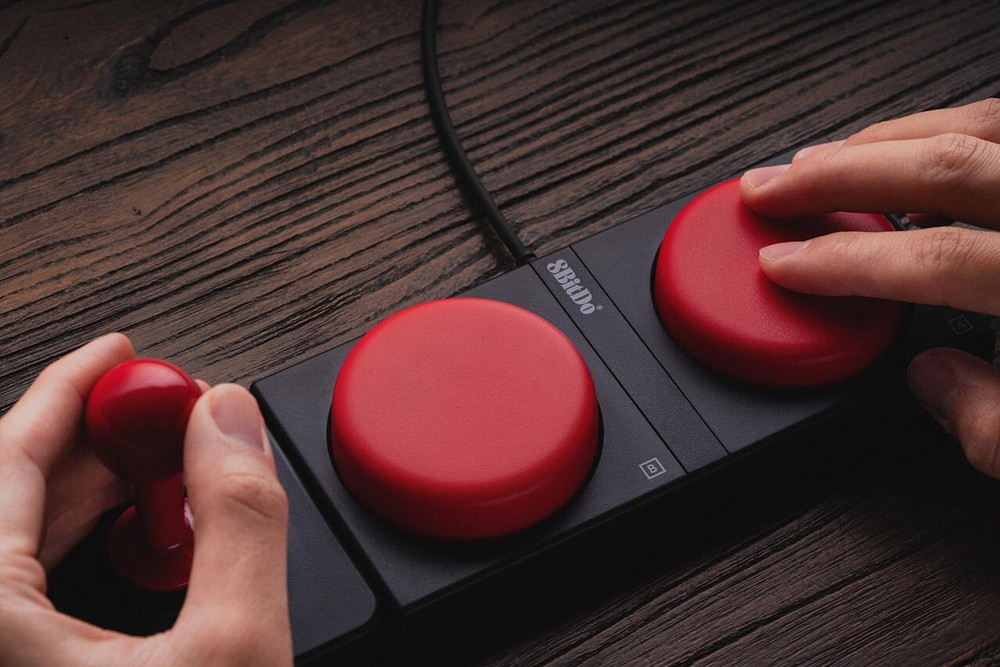 Retro Mechanical Keyboard for Windows & Android C64 Edition - 8BitDo
