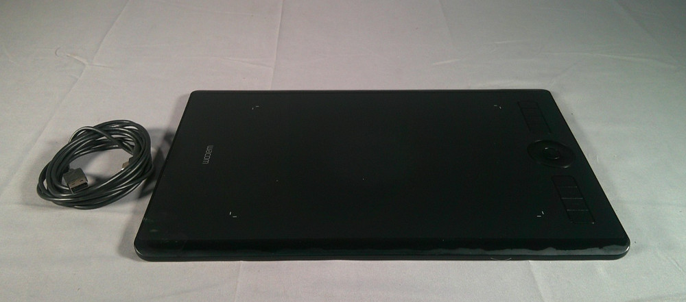WACOM PTH660 USED