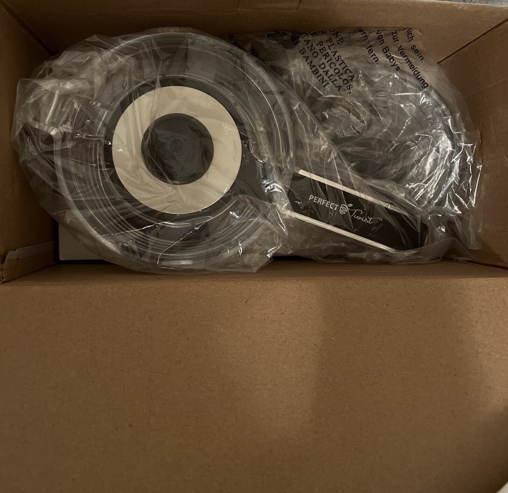 Perfect Twist 4 Way Vegetable Spiralizer Pre Owned