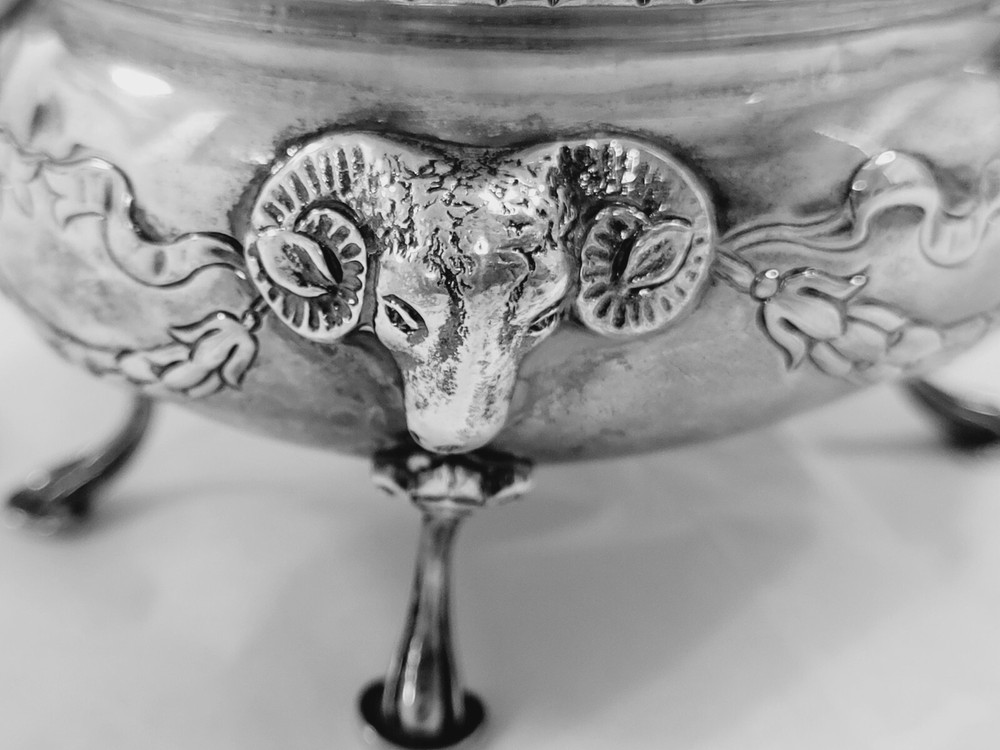 STERLING SILVER OVAL DISH / SALT CELLAR RAM'S HEAD