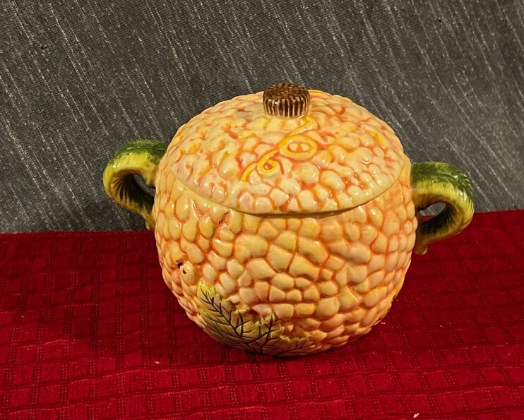 Falcon Farm Ceramic Pumpkin Serving Bowl. Year 2000