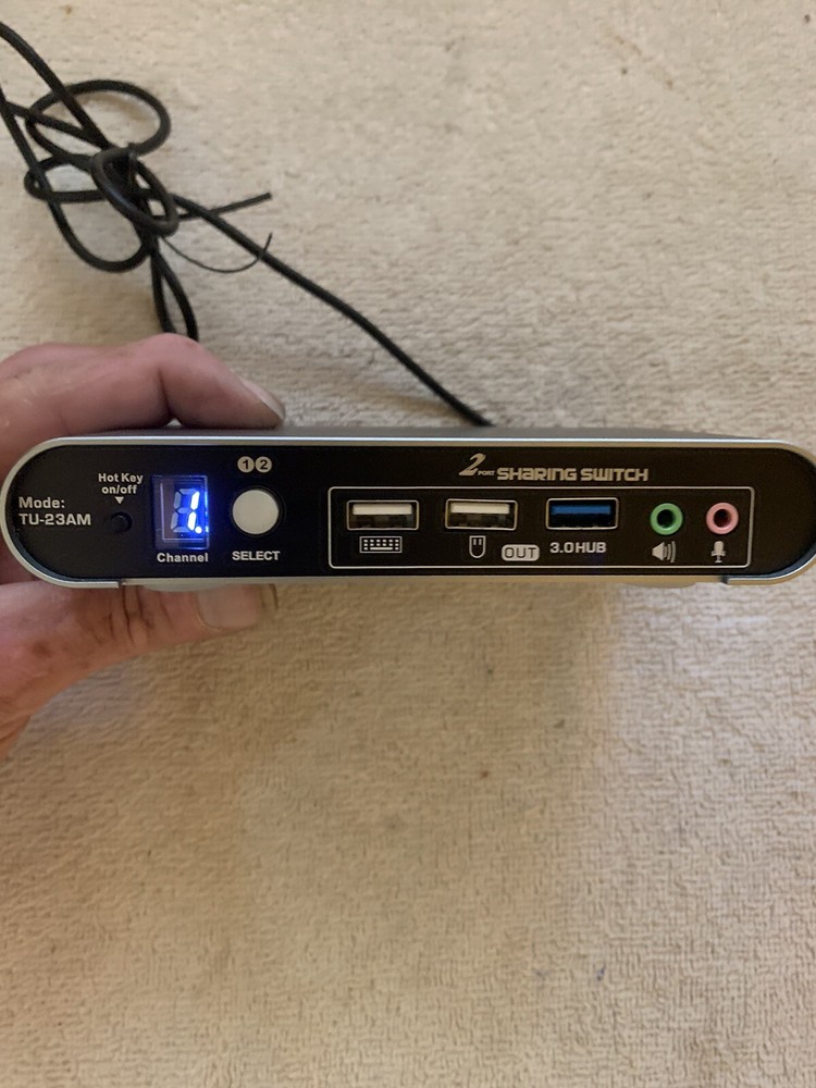 USB Switch Selector w/Audio and Microphone, 2 Computers Sharing 3 USB Devices