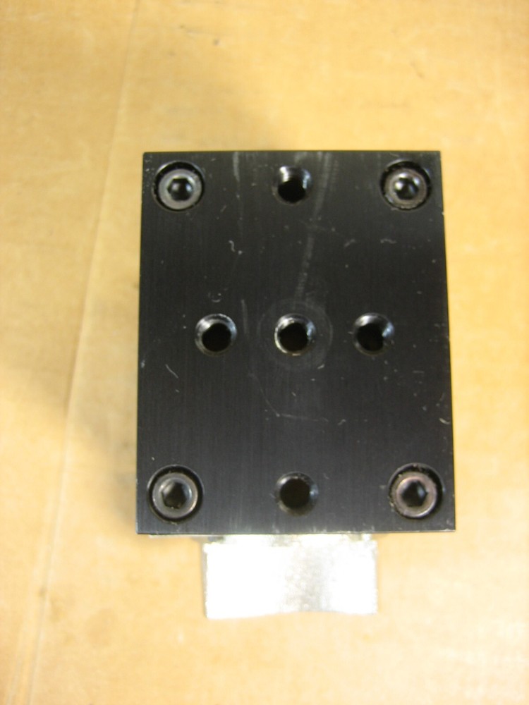 Newport Model 100 Magnetic Base