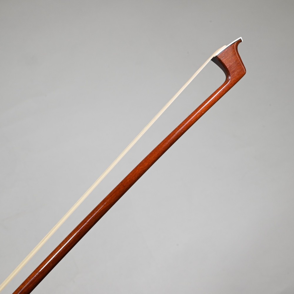T. SUGITO Advanced Violin Bow, 4/4, Japan - Select Pernambuco