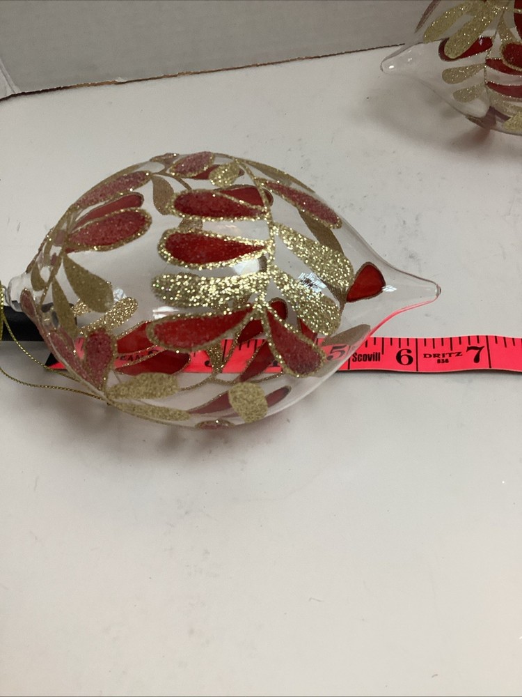 3 Christmas Ornament Glitter Drop with Leaf And Vine Pattern