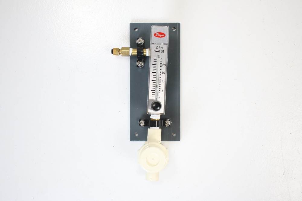 Dwyer RMA-43-SSV Flowmeter