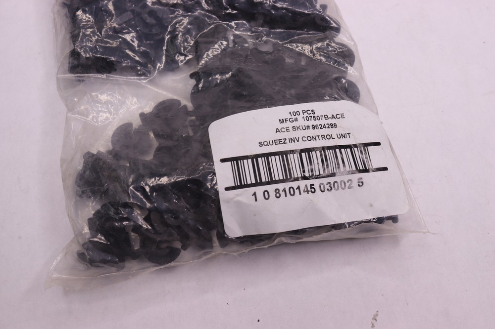 (100-Pk) Kinter Squeeze Inventory Control Unit Plastic Black 107507B-ACE