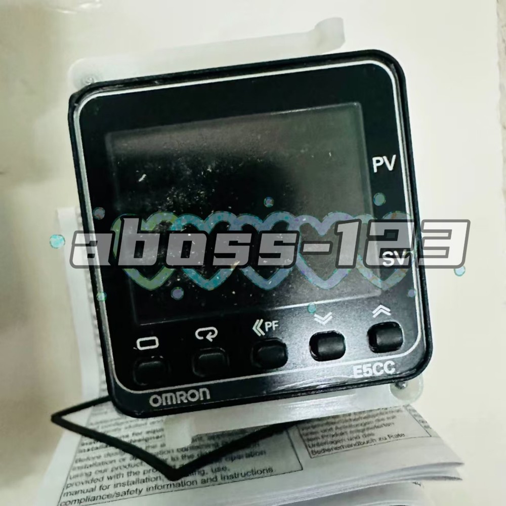 Omron E5CC-CX2ASM-804 Temperature Controller E5CCCX2ASM804#1pcs New In Box