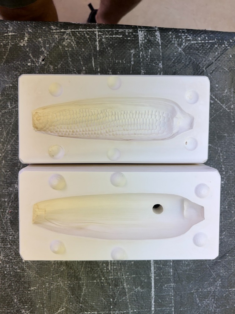 VINTAGE BOOTHE CERAMIC MOLD #644 EAR OF CORN