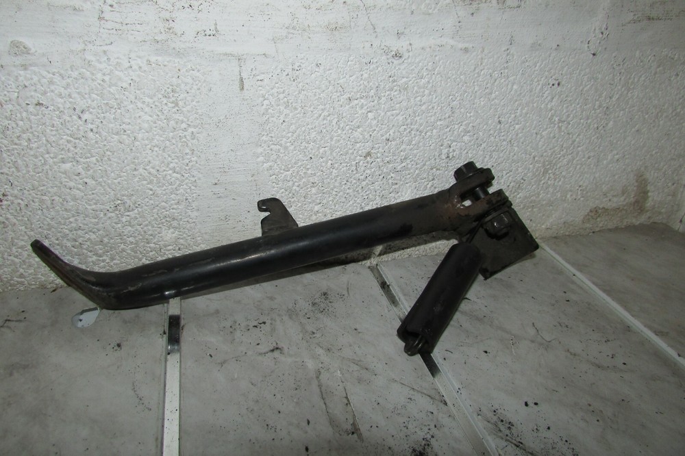 Yamaha mt 125 side stand complete with spring and bolt