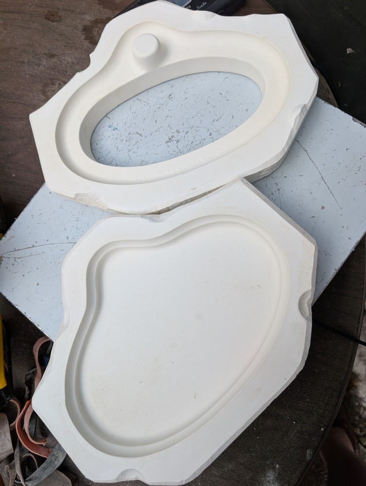 Mike's Base   Vintage Slip Casting Ceramic Mold