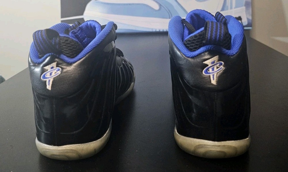 Foampostie Space Jam size 6.5y