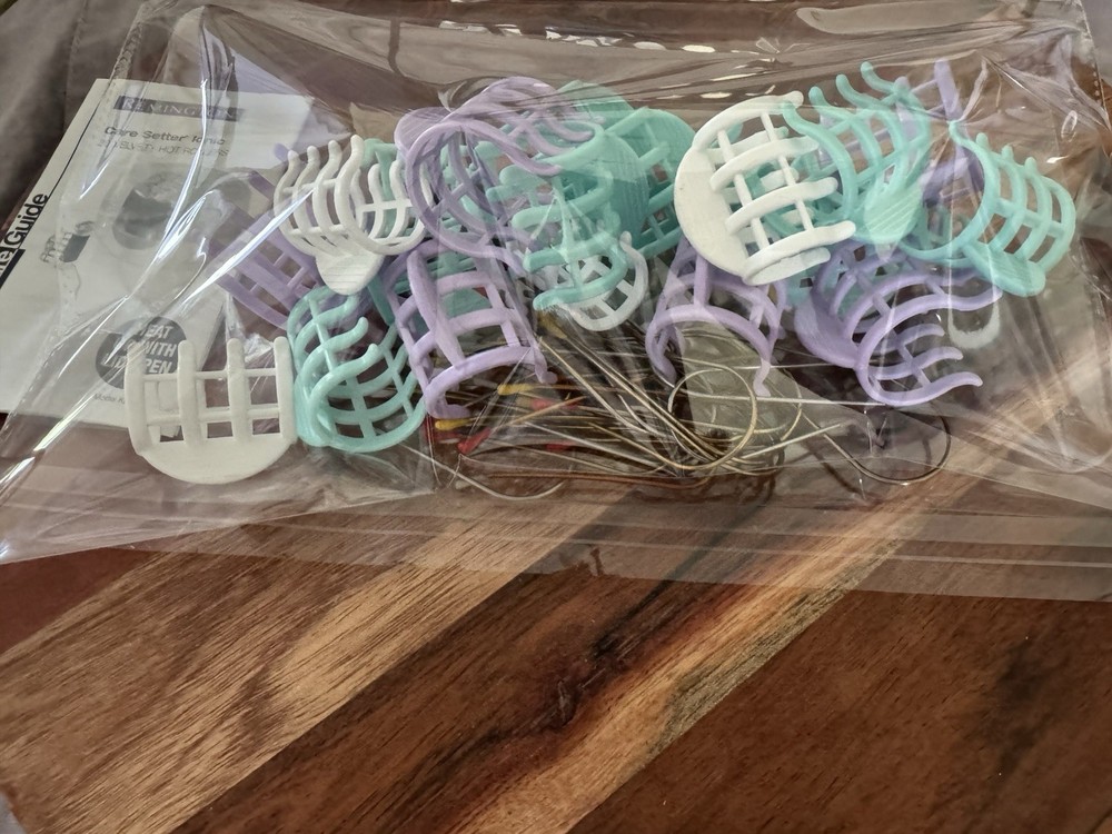 Remington Assorted Hot Roller Clips And Pins