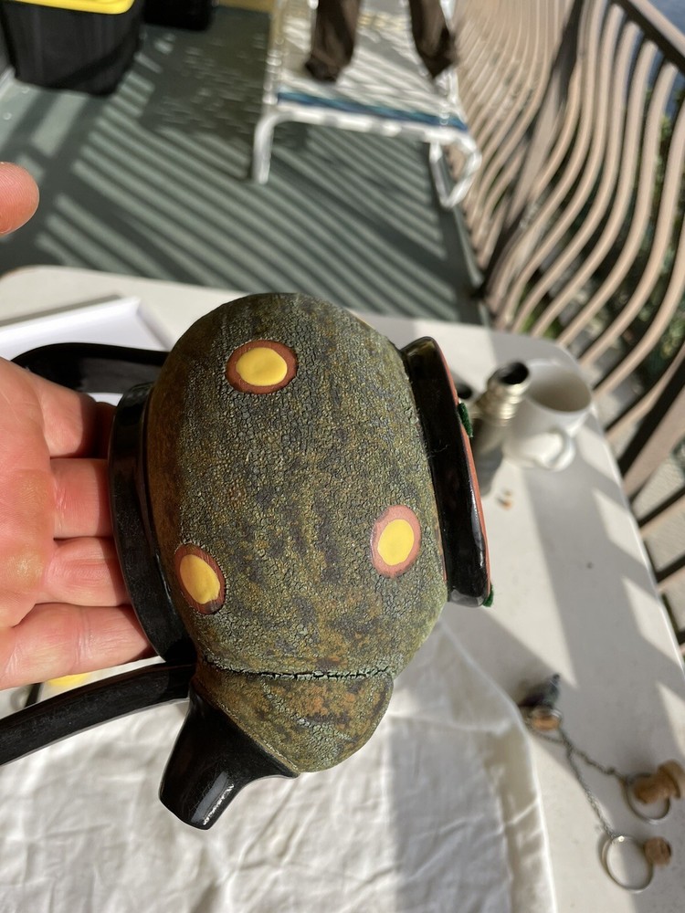 Signed Quite Unique Ceramic Studio Pottery Tea Caddle 13’