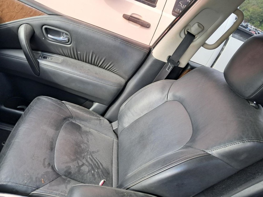 QX80 2016 Glove Box 4809024