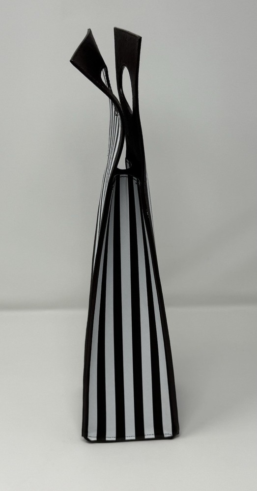 Henri Bendel Iconic Wine Bag