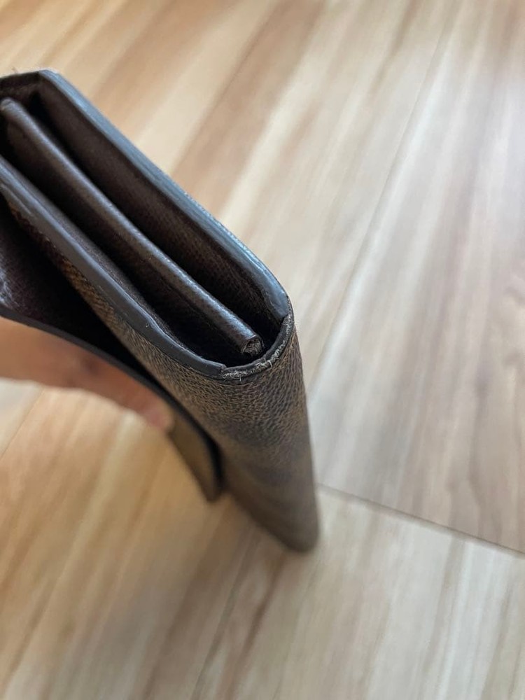 Louis Vuitton Damier Long Wallet