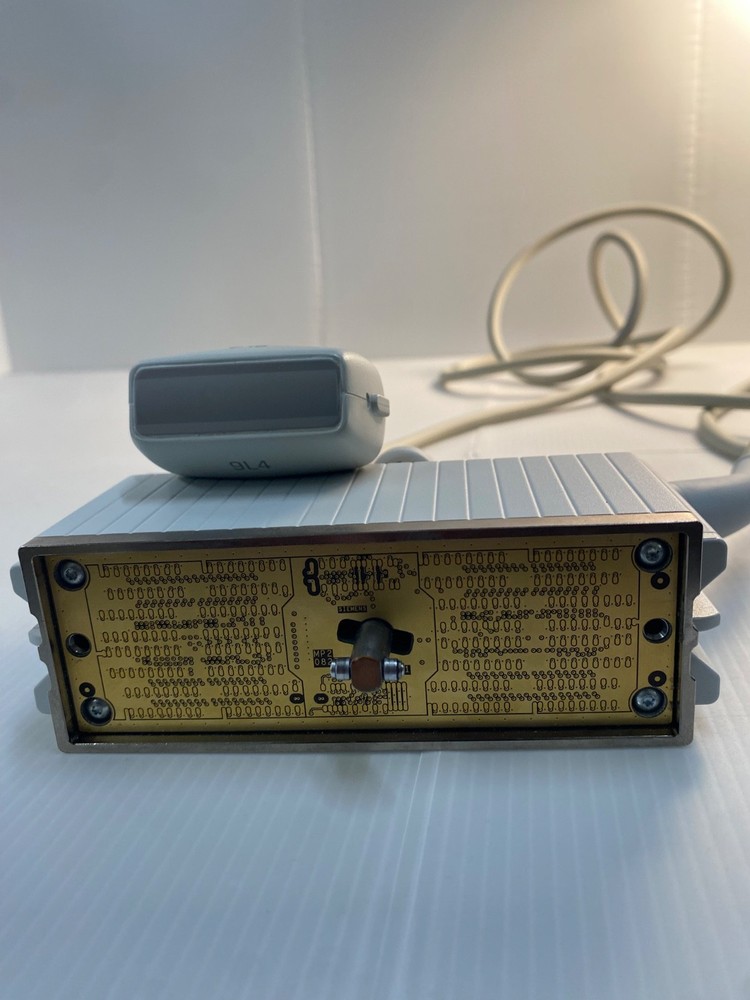 SIEMENS ACUSON 9L4 ULTRASOUND TRANSDUCER PROBE VECTOR ARRAY REF: 10035946