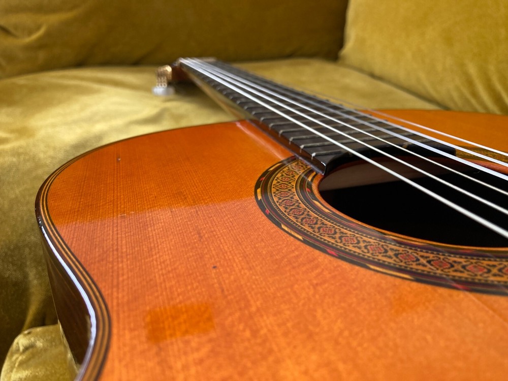 Sakazo Nakade 1000G classical guitar 1974 – solid, signed, japan