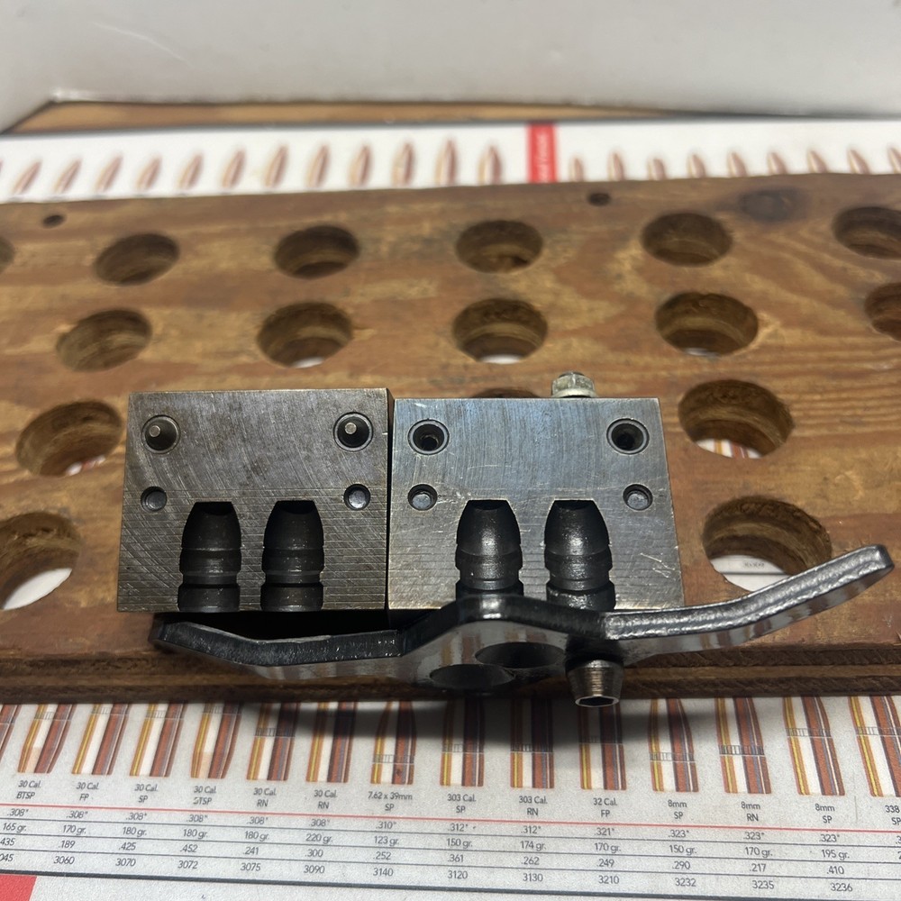 MAGMA  ENGINEERING BULLET MOLD  41/225/RNFP TWO CAVITY RARE