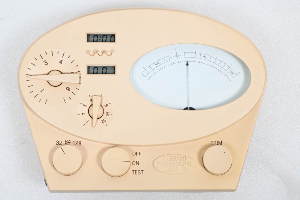 Scientology Professional Mark Mk VI E-Meter Hubbard Electrometer BEIGE