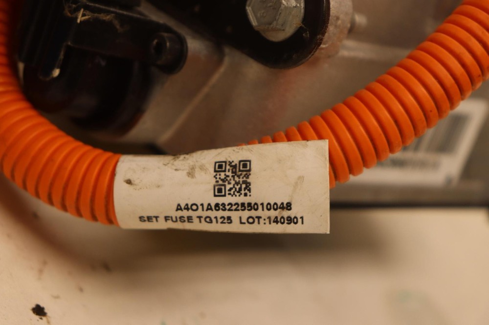 2012-2015 TESLA MODEL S HIGH VOLTAGE DC CONVERTER BOX MODULE OEM