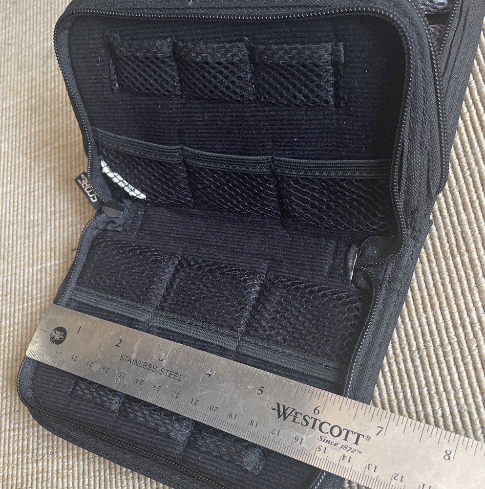 SCORE SD CARD & ACCESSORIES HOLDER CASE