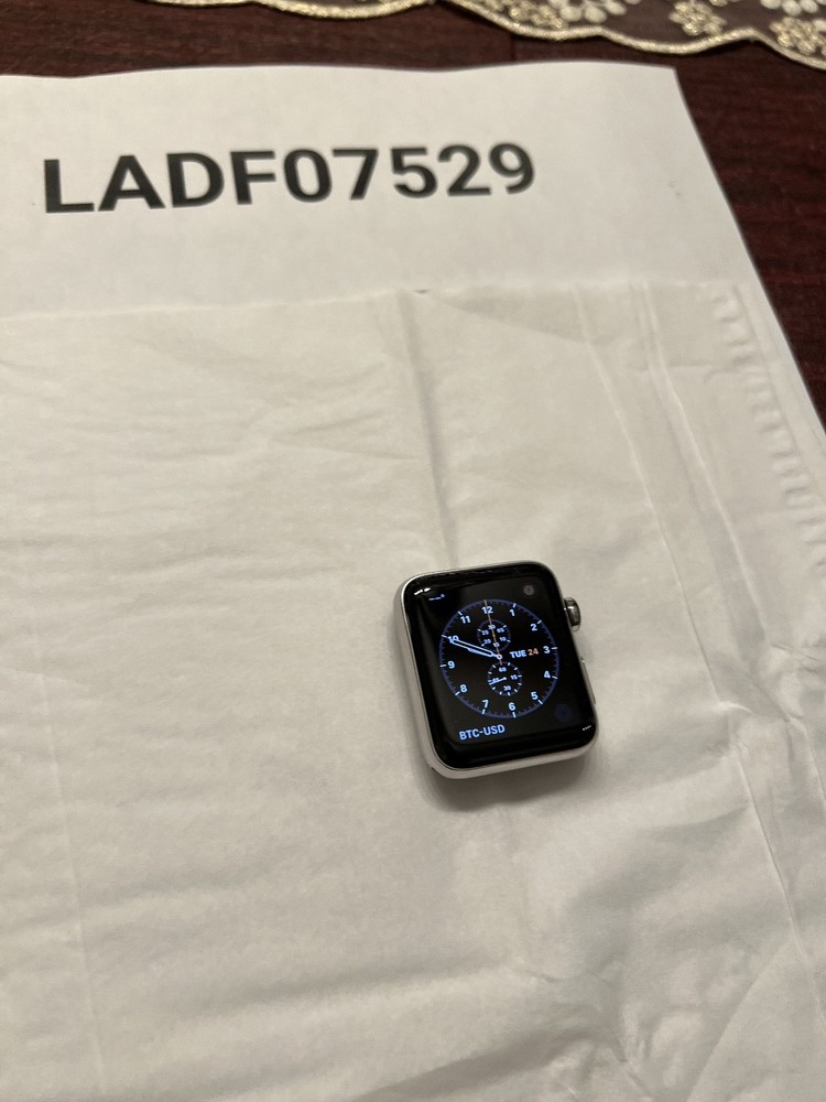 Great Condition Apple Watch 3 Stainless Steel