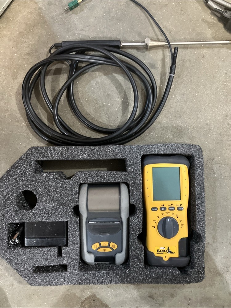 UEI EAGLE 2 C125 Combustion Analyzer with Soft Case, Probe, And Printer