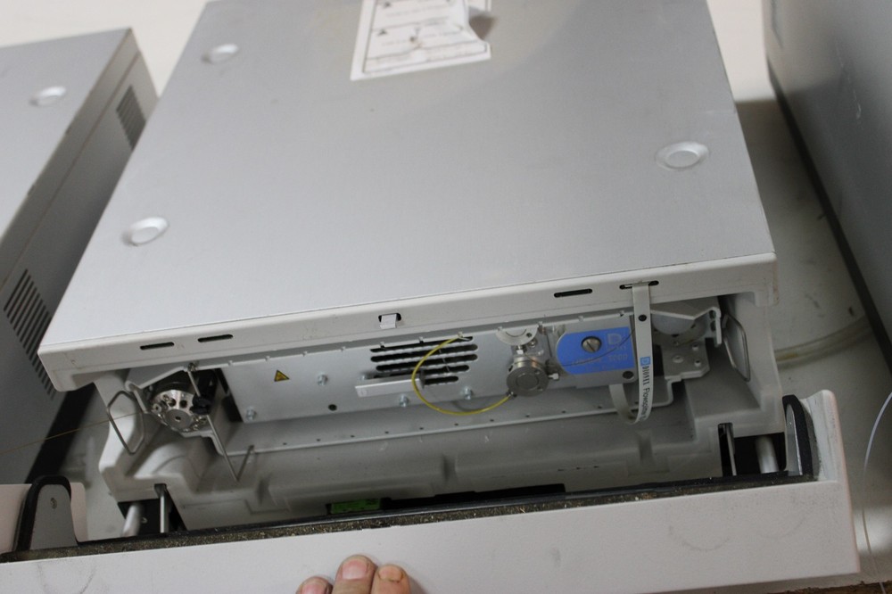 Dionex FLM-3200 UltiMate 3000 Flow Manager