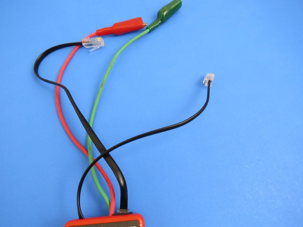 TRIPLETT FOX 2 Line Cable Wire Tracing Device