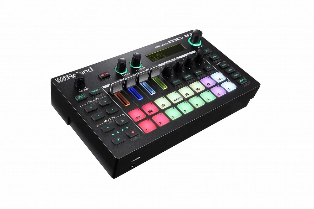 Roland MC-101 GROOVEBOX AIRA