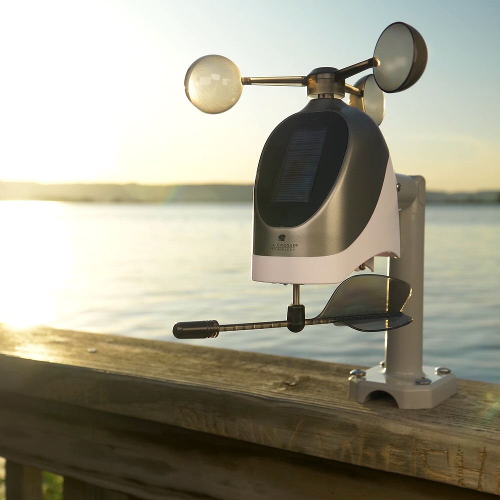 LTV-WSDTH04 La Crosse Technology View - Connected Breeze Pro Wind Sensor