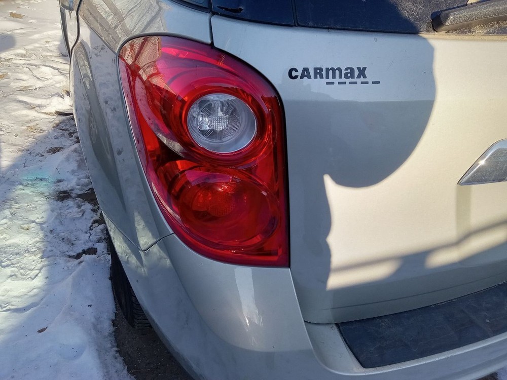 EQUINOX 2015 Headrest 901789