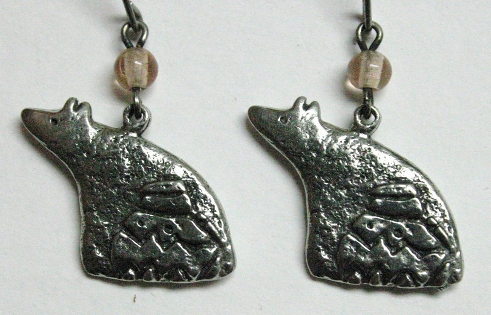 Native American design earrings - Bear guarding (peach)