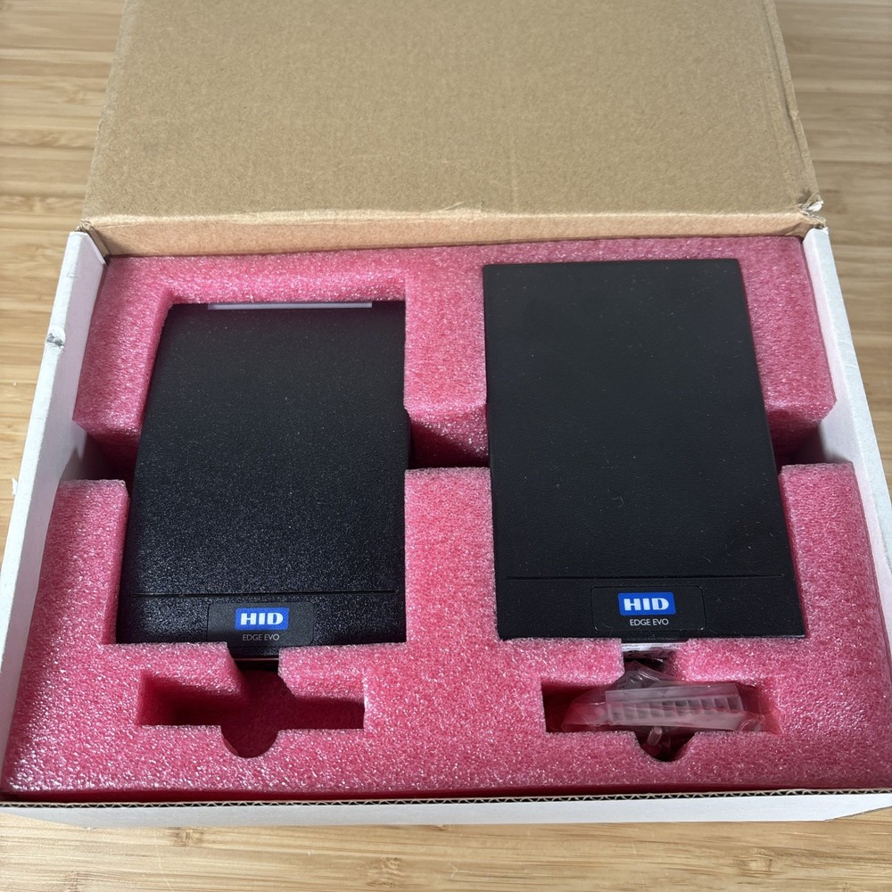 HID EHR40-K Controller/Reader Module Model:82120CK10001A