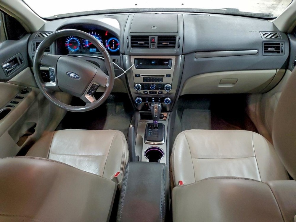 FUSION 2012 Glove Box 4936789