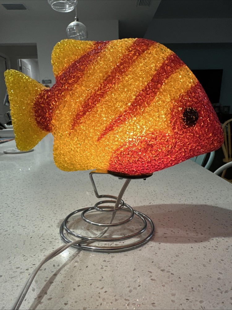 Vintage Fish Plastic Popcorn Lamp Night Light Red Yellow Fish