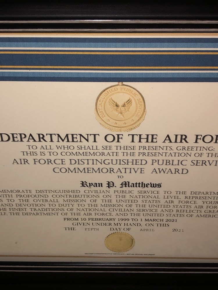 USAF DISTINGUISHED PUBLIC SERVICE COMMEMORATIVE AWARD CERTIFICATE Type-1