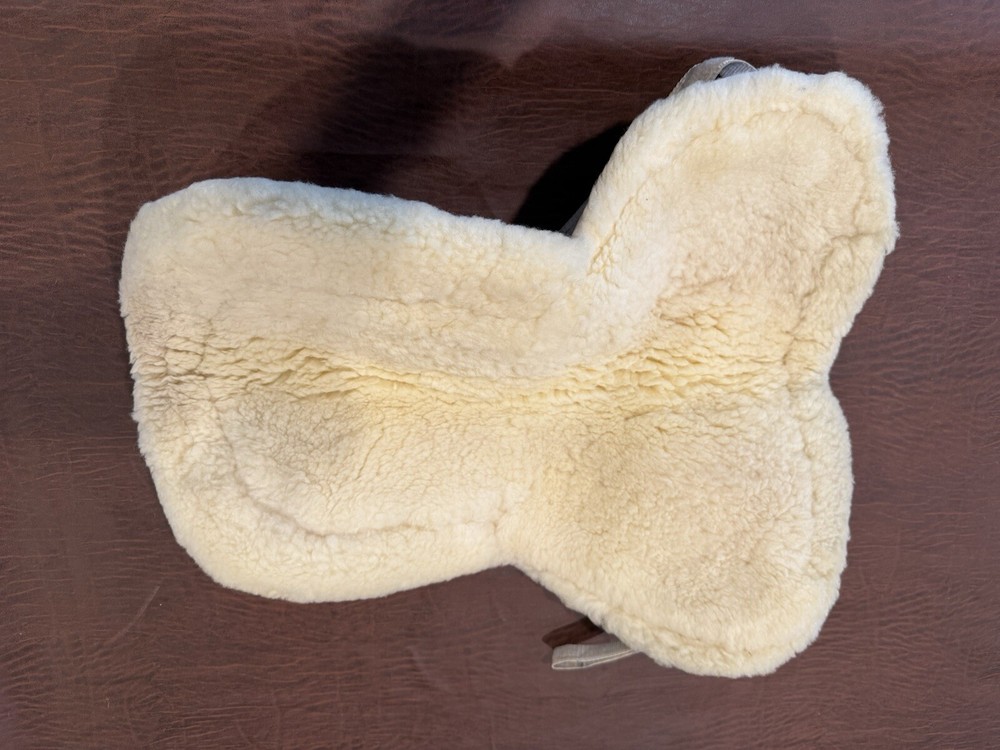 Engel Sheepskin Half Pad Saddle Pad Medium - Gently Used