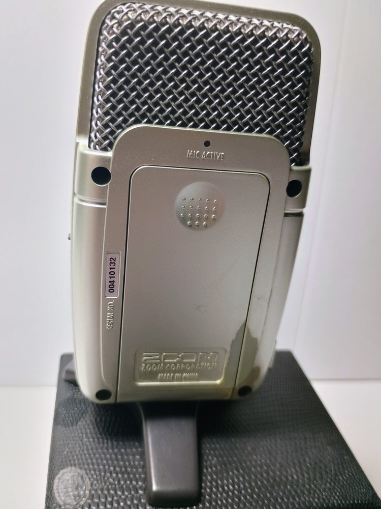 Zoom H2 Recorder Handheld MP3/Wav Portable Mic READ