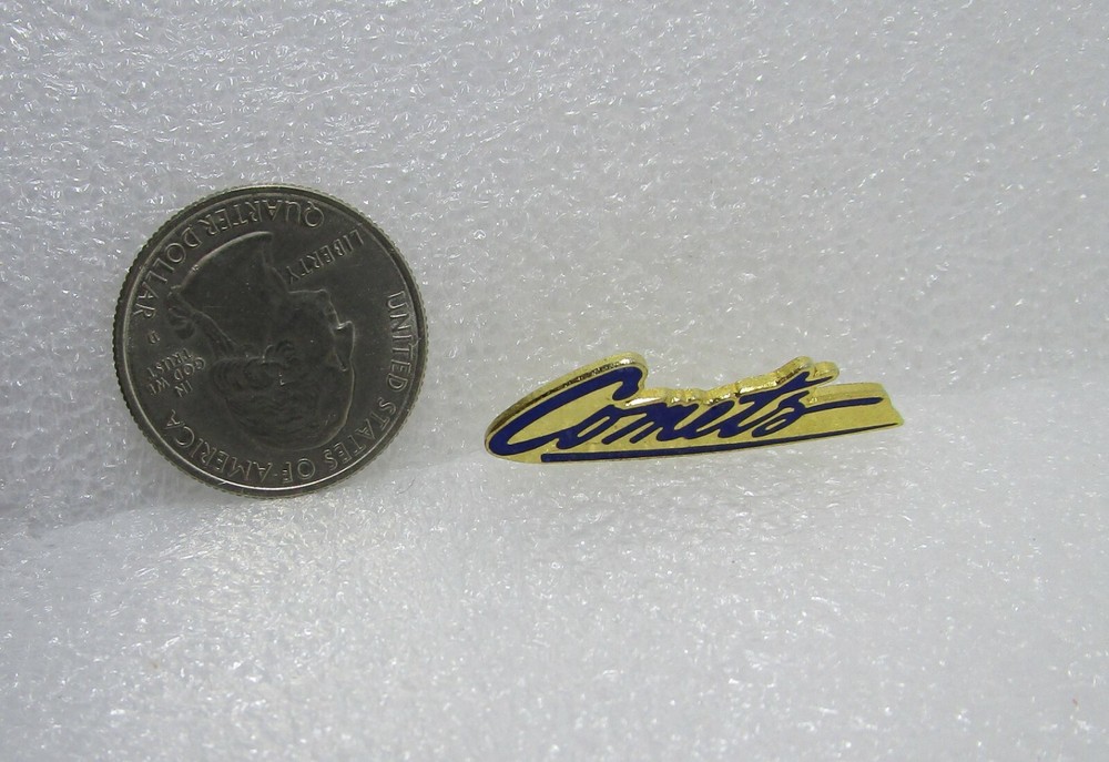 Comets Pin