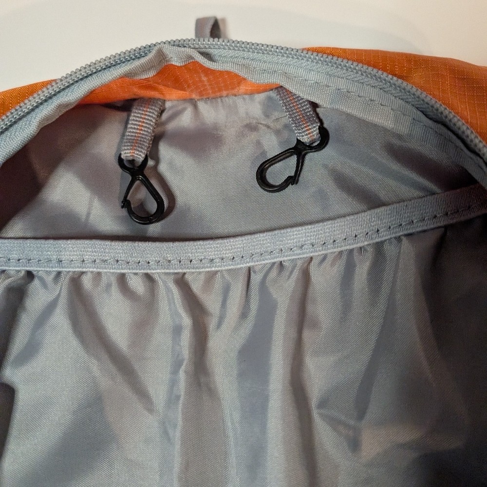 Kelty Ridgeway Hydration Pack Orange Sawnee Ultralight Backpack 2L, NO BLADDER