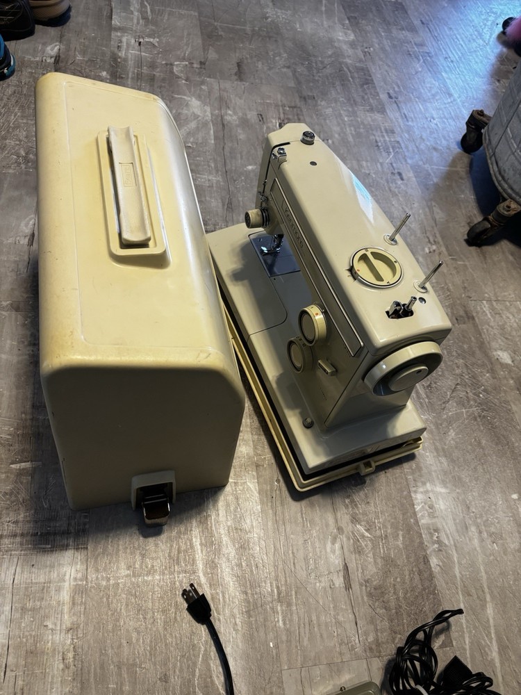 Kenmore Vintage Sewing Machine
