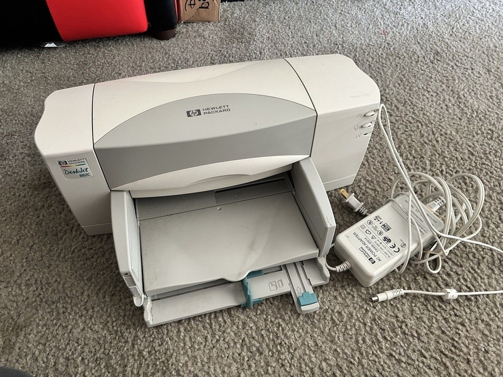 ⭐️Hp Deskjet 882C Printer  POWERS ON needs Ink