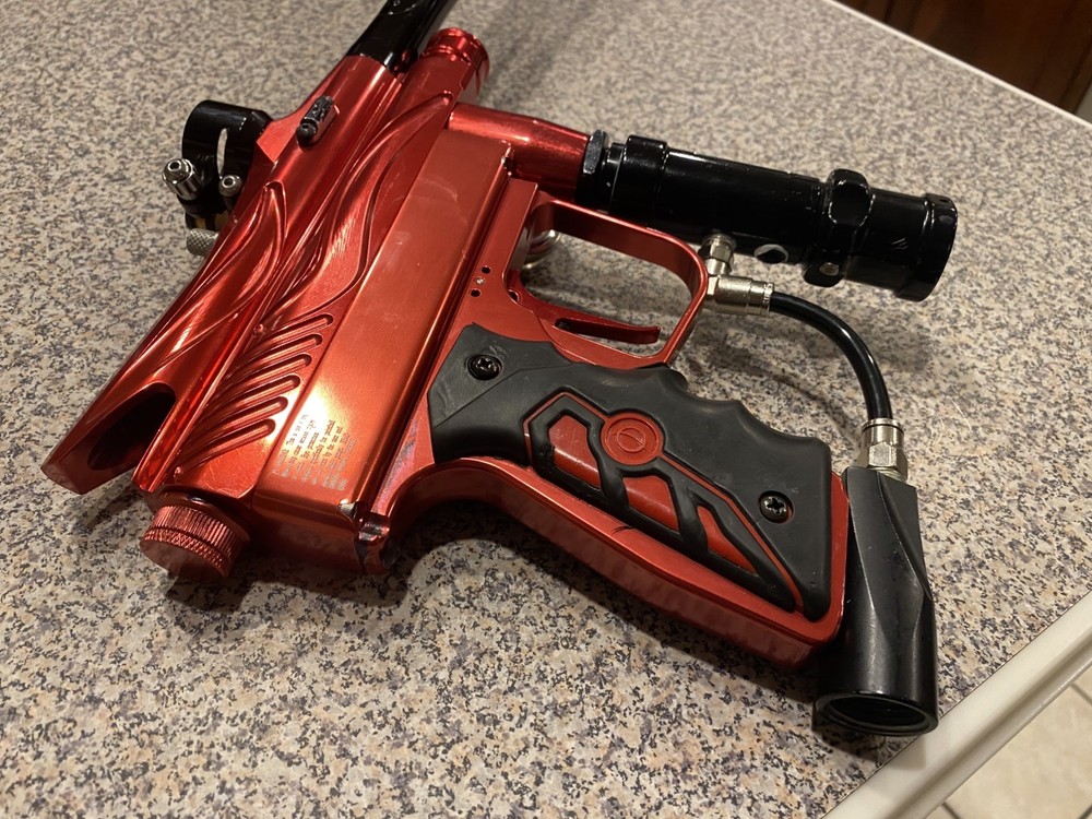 B2k ICD Bushmaster Gloss Red Working Condition