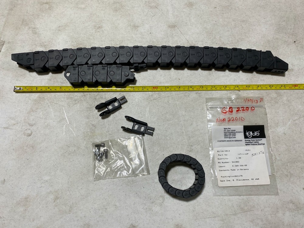 igus Plastic E-Chain Cable Carrier E-Z Chain Approx 24" Long + extras
