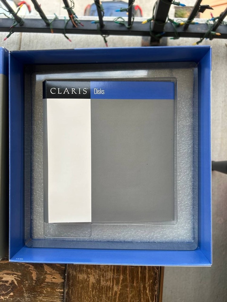 Claris MacProject II Boxed Software Disks Manuals Vintage